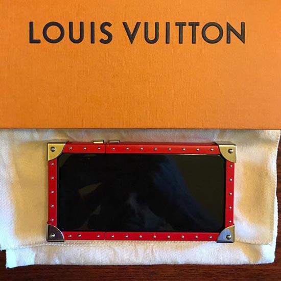 Louis Vuitton x Supreme ルイヴィトンスーパーコピー Eye-Trunk iPhone7 M64499 